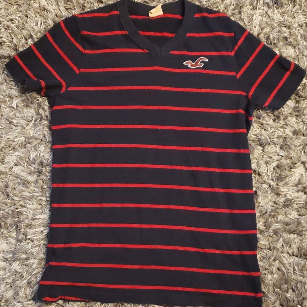 ⚡SALE⚡Abercrombie Soft VNECK  striped shirt sz M
